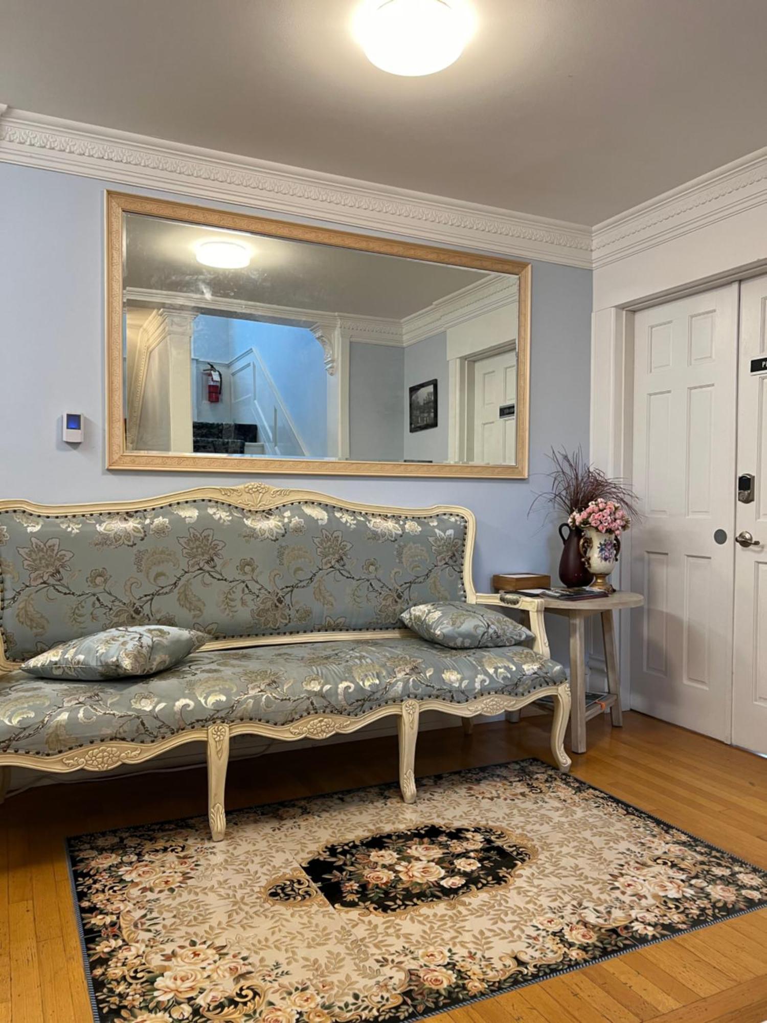 Lipton Place By Elegant Waterfront Esquimalt Luaran gambar